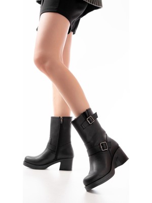 Shemard Siyah Toka Aksesuarlı Fermuarlı Kalın Topuklu Günlük Kadın Bot