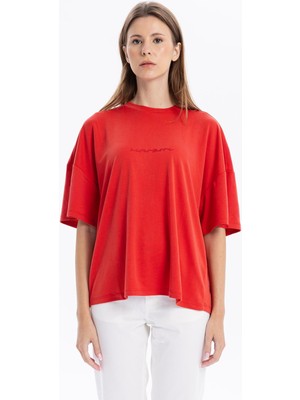 Bisiklet Yaka Oversize Sırtı Açık Kadın T-Shirt
