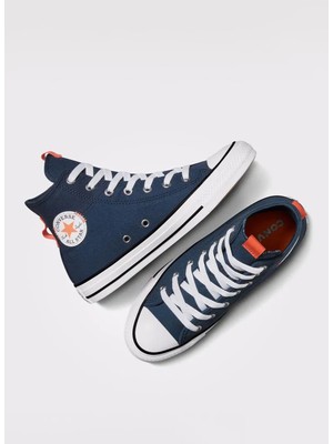 Converse Yürüyüş Ayakkabısı