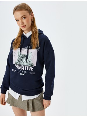 Koton Kedi Baskılı Kapüşonlu Uzun Kollu Şardonlu Oversize Sweatshirt