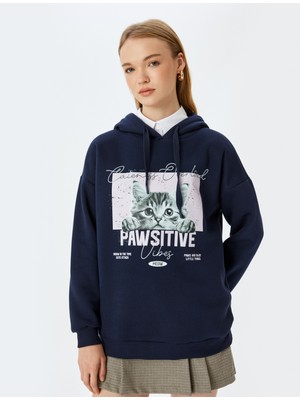 Koton Kedi Baskılı Kapüşonlu Uzun Kollu Şardonlu Oversize Sweatshirt