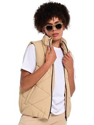 Sportive Kadın Bej Avila Stil Yelek 24KK015-OAT Günlük Kullanım İçin Şık Tasarım