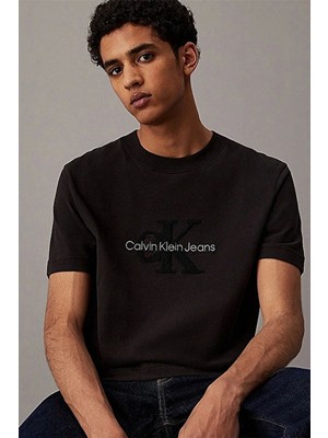 Calvin Klein Chenılle Monologo Tee