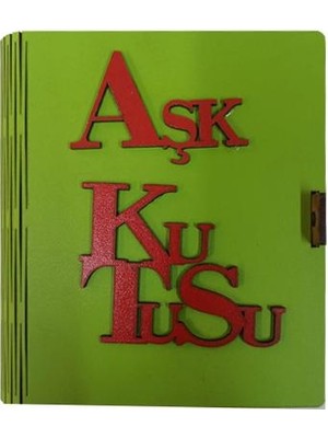 Aşk Kutusu Yeşil Renk Kırmızı Yazılı 15X13