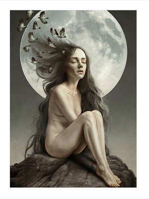Tablomega Ay Işığında Nü Kadın Ve Kuşlar Mdf Poster 25cmx 35cm