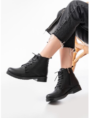 165-225 Siyah Bağcıklı Fermuarlı Günlük Kadın Bot