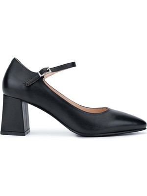 Tamer Tanca Kadın  Deri Siyah Deri Topuklu Ayakkabı 1055 2703 Bn Ayk SK24-25 Sıyah Dr