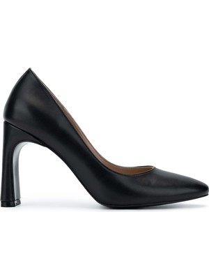 Tamer Tanca Kadın  Deri Siyah Deri Topuklu Ayakkabı 1073 509 Bn Ayk SK24-25 Sıyah Dr