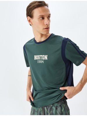 Koton Bisiklet Yaka Kısa Kollu Renk Bloklu Slogan Baskılı Oversize Spor Tişört