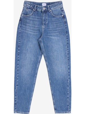 Mustang Yüksek Bel Normal Paça Mom Fit Açık Mavi Kadın Denim Pantolon Charlotte Tapered Mom