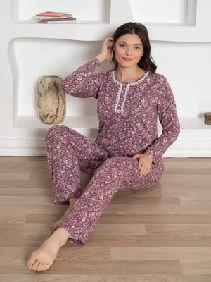 Çiçek Desenli Kadın Pijama Takımı