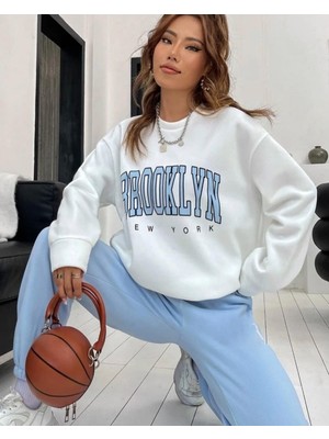 Velora Moda Kadın Bisiklet Yaka Brooklyn Baskılı Üç Iplik Kumaş Sweat