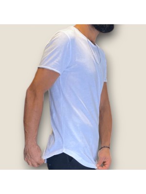 Viento Beyaz Renk Armut Pis Yaka Asimetrik Kesim Basic tshirt