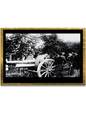 Marsilyan Yapay Zeka İle Yenilenmiş Atatürk Fotoğrafları Siyah Beyaz Cam Tablo, 3d Dekoratif Baskı 389