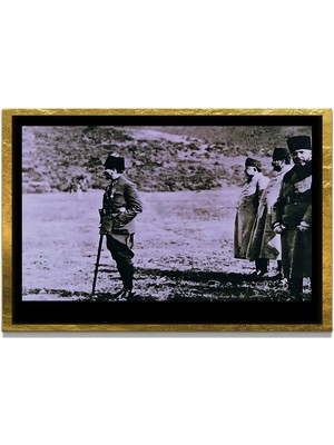 Marsilyan Yapay Zeka İle Yenilenmiş Atatürk Fotoğrafları Siyah Beyaz Cam Tablo, 3d Dekoratif Baskı 302