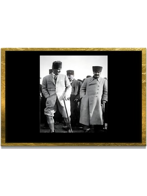 Marsilyan Yapay Zeka ile Yenilenmiş Atatürk Fotoğrafları Siyah Beyaz Cam Tablo, 3D Dekoratif Baskı 539