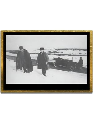 Marsilyan Yapay Zeka ile Yenilenmiş Atatürk Fotoğrafları Siyah Beyaz Cam Tablo, 3D Dekoratif Baskı 663