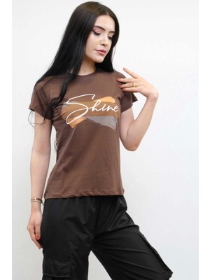 Moda Çizgi Shine Baskılı Tshirt Kahve