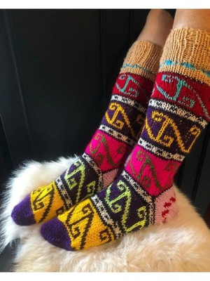 El Örgüsü Sıcak Tutan Otantik Kışlık Yün Çorap