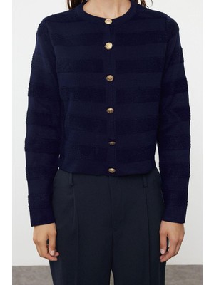 FRM Kadın Moda Şık Bisiklet Yaka Standart Kol Regular Ceket Görünümlü Triko Hırka