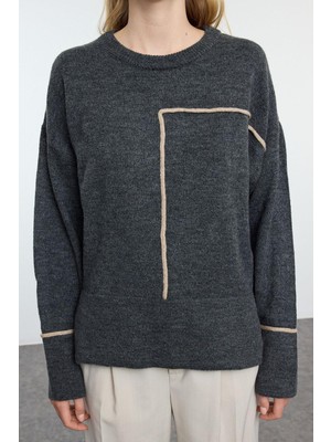 FRM Kadın Moda Şık Bisiklet Yaka Standart Kol Regular Yumuşak Dokulu Renk Bloklu Triko Kazak