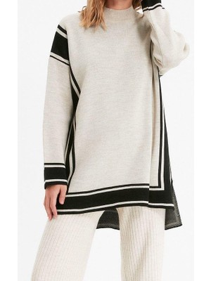 Ersefa Kadın Midi Düşük Kol Dik Yaka Tesettür Çizgili Triko Kazak