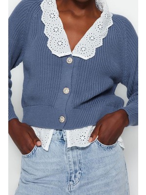 Ersefa Kadın Reglan Kol V Yaka Crop Dokuma Garni Detaylı Triko Hırka