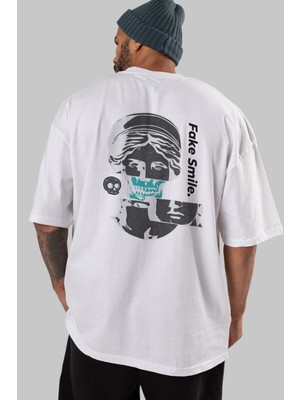 ankhises Fake Smile Yazılı Arka Baskılı Beyaz Oversize T-Shirt Erkek Kadın Bisiklet Yaka