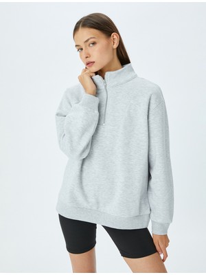 Koton Yarım Fermuarlı Dikiş Detaylı Oversize Spor Sweatshirt