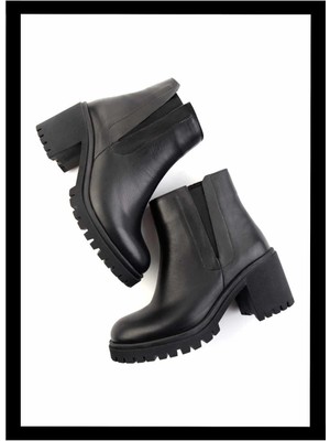 Bambi Siyah  Deri Kadın Bot & Bootie K02041200303