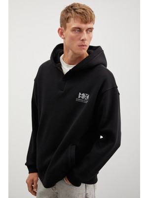 Hannes Erkek Kapüşonlu Çıt Çıt Kapamalı Baskılı Siyah Sweatshirt