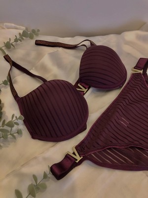 V Detaylı Push Up Dolgulu Sütyen Takımı