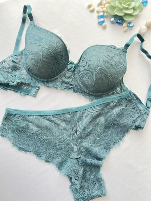 Karaz Dantel Ucu Saçaklı Dolgusuz Sütyen Takım - Yeşil 90-B