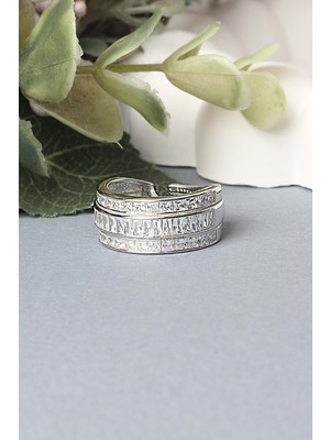 Ayarlanabilir Yüzük Baget Kesim Zirkon Taşlı 925 Ayar Gümüş Yüzük