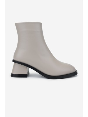 Valmenti Kadın  Deri Bej Rugan Topuklu Bot 33 6551 Bn Bot SK24-25 Kemık Dr