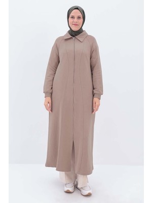 Bej-Kuplu Şömiziye Yakalı Ferace