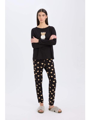 DeFacto Fall in Love Pijama Takımı Regular Fit Bisiklet Yaka Baskılı Uzun Kollu Üst Uzun Alt D2277AX24WN