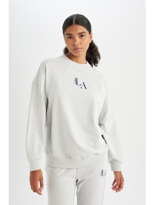 DeFactoFit NBA Los Angeles Lakers Oversize Geniş Kalıp Bisiklet Yaka Sweatshirt C8103AX24AU