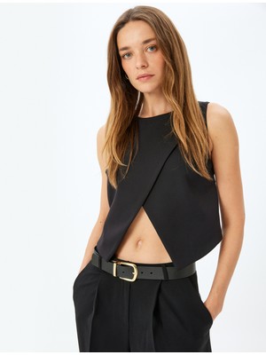 Koton Yuvarlak Yaka Çift Taraf Kullanımlı Crop Asimetrik Kruvaze Yelek