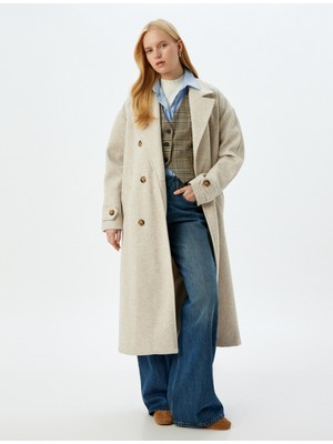 Koton Kadın Kemerli Ekstra Uzun Kaşe Kaban Uzun Kol Ceket Yaka Ekru Renk Oversize Tasarım