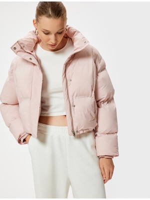 Koton Kısa Şişme Mont Dik Yaka Fermuarlı Cepli Rahat Kalıp