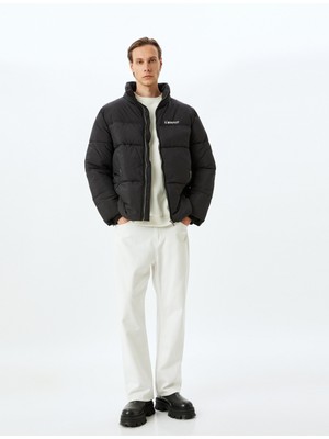 Koton Fermuarlı Slogan Baskılı Dik Yaka Şişme Mont