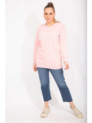 Kadın Pembe Pamuklu Kumaş Taş ve Baskı Detaylı Sweatshirt 65N35482