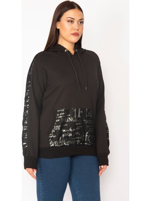 Kadın Siyah Lak Baskı ve File Detaylı Kapşonlu Kanguru Cepli Sweatshirt 65N28358
