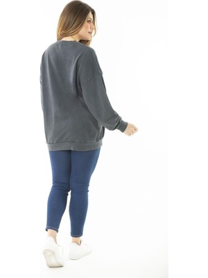 Kadın Büyük Beden Füme Dijital Baskılı Sweatshirt 65N37159