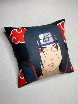 Yaya Dizayn Anime Itachi Desenli Dijital Baskılı Dekoratif Kırlent Kılıfı ve Yastık