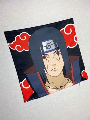 Yaya Dizayn Anime Itachi Desenli Dijital Baskılı Dekoratif Kırlent Kılıfı ve Yastık