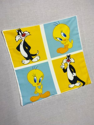 Yaya Design Co Tweety Ve Sylvester Desenli Kırlent Kılıfı ve Yastık