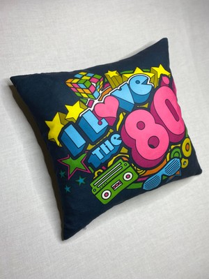 Yaya Design Co I Love 80'S Desenli Dijital Baskılı Kırlent Kılıfı ve Yastık