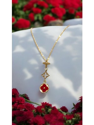 Wisteria Jewelry Dört Yapraklı Yonca Figürlü Gold Renk Çelik Kolye 316L